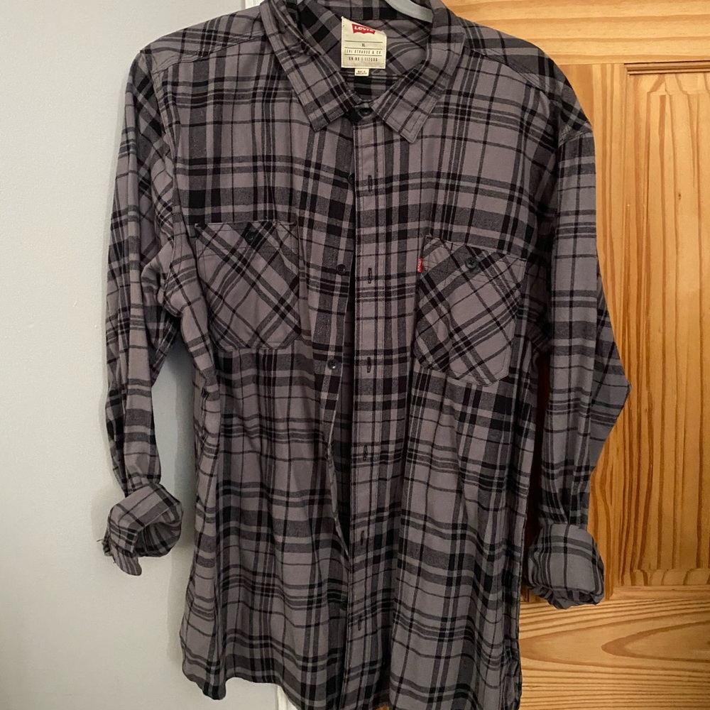 Levi’s ! Grey/Black Flannel